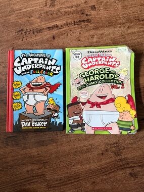 Scholastic Captain Underpants Books - Blue & Green Covers